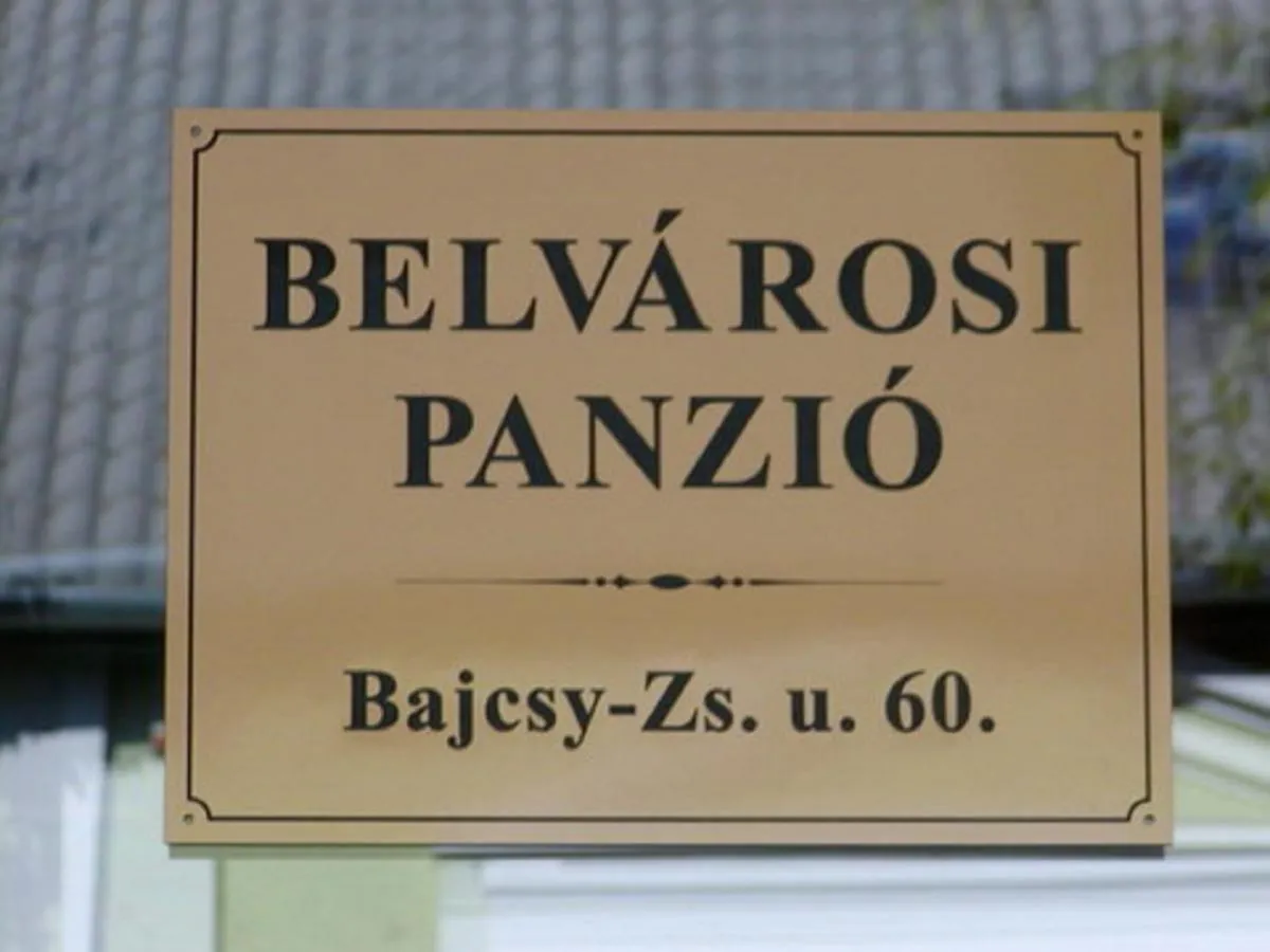 Belvarosi Panzio Bed & Breakfast Debrecen