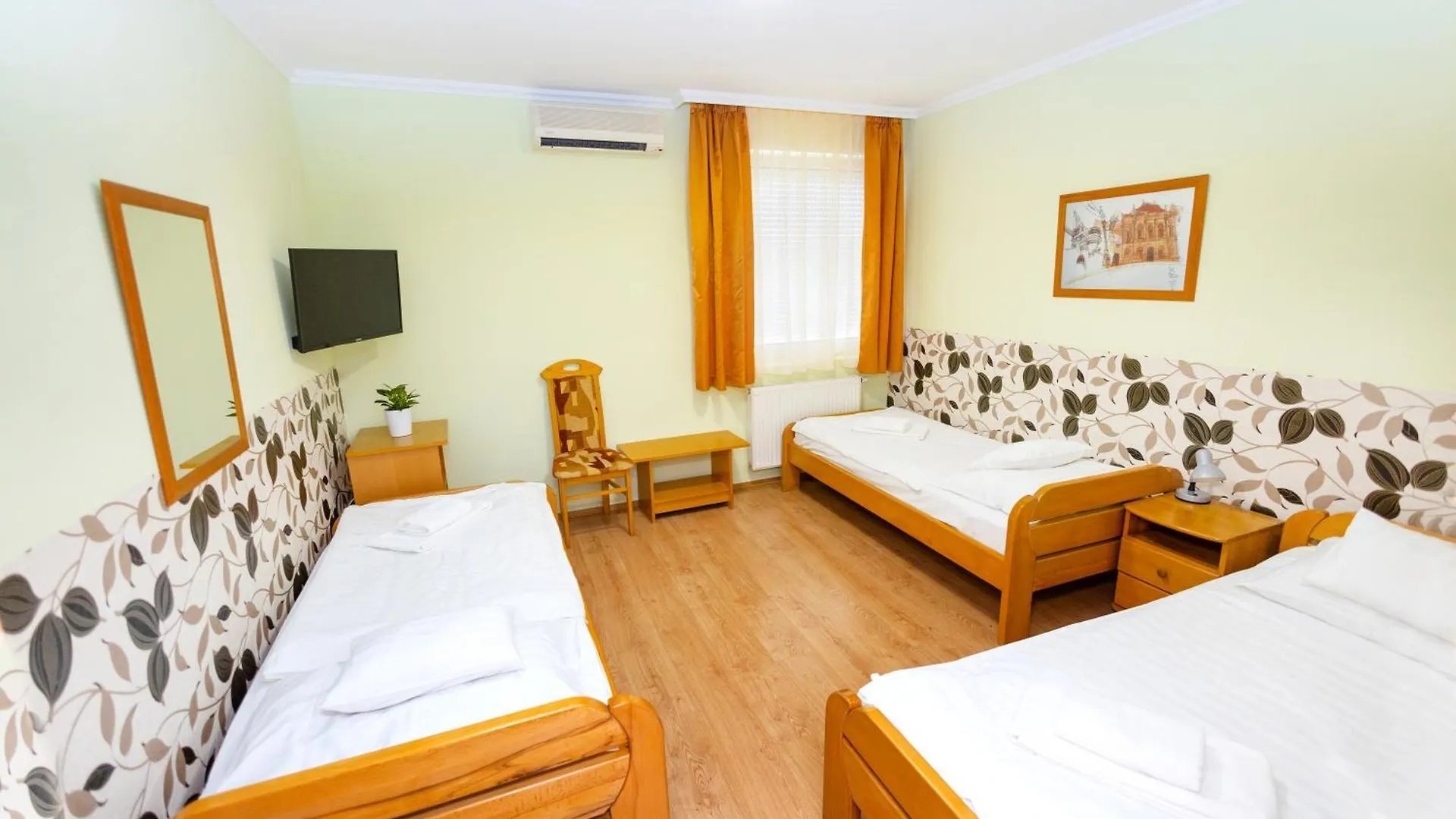 Belvárosi Panzió Debrecen 2*,  Hungria